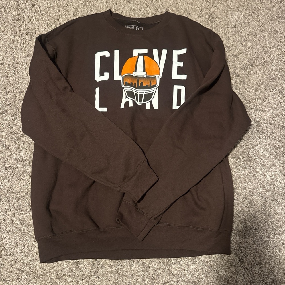 Brown Cleveland Graphic Men's Sweater